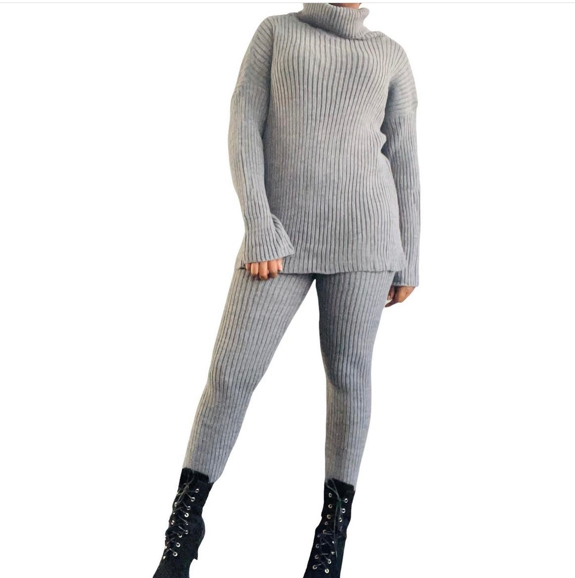 ANNIS CHUNKY KNITTED ROLL NECK CO ORD SET